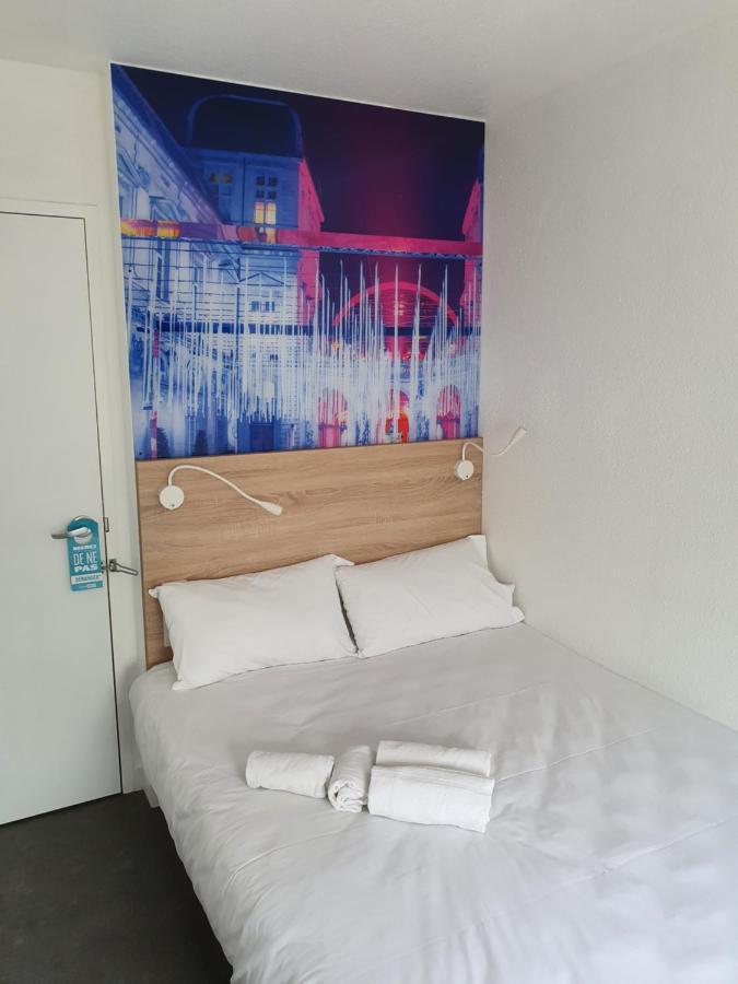 Kyriad Direct Orleans - Olivet - La Source Esterno foto