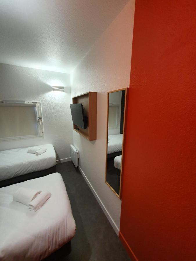 Kyriad Direct Orleans - Olivet - La Source Esterno foto