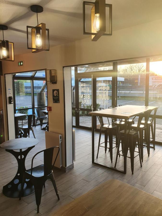 Kyriad Direct Orleans - Olivet - La Source Esterno foto
