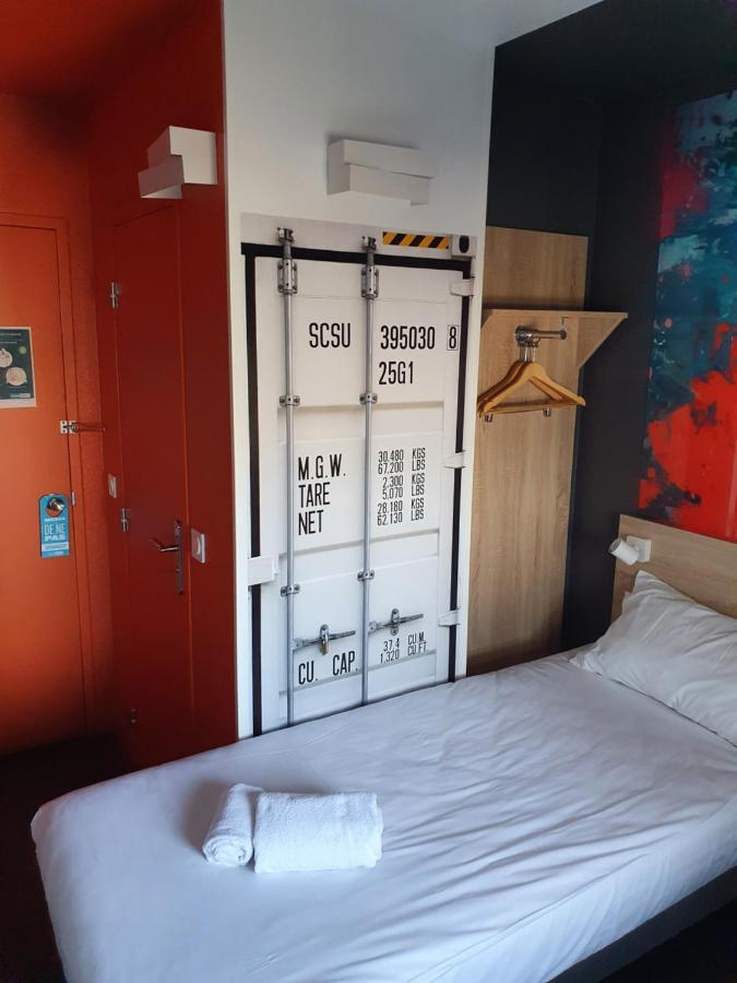 Kyriad Direct Orleans - Olivet - La Source Esterno foto